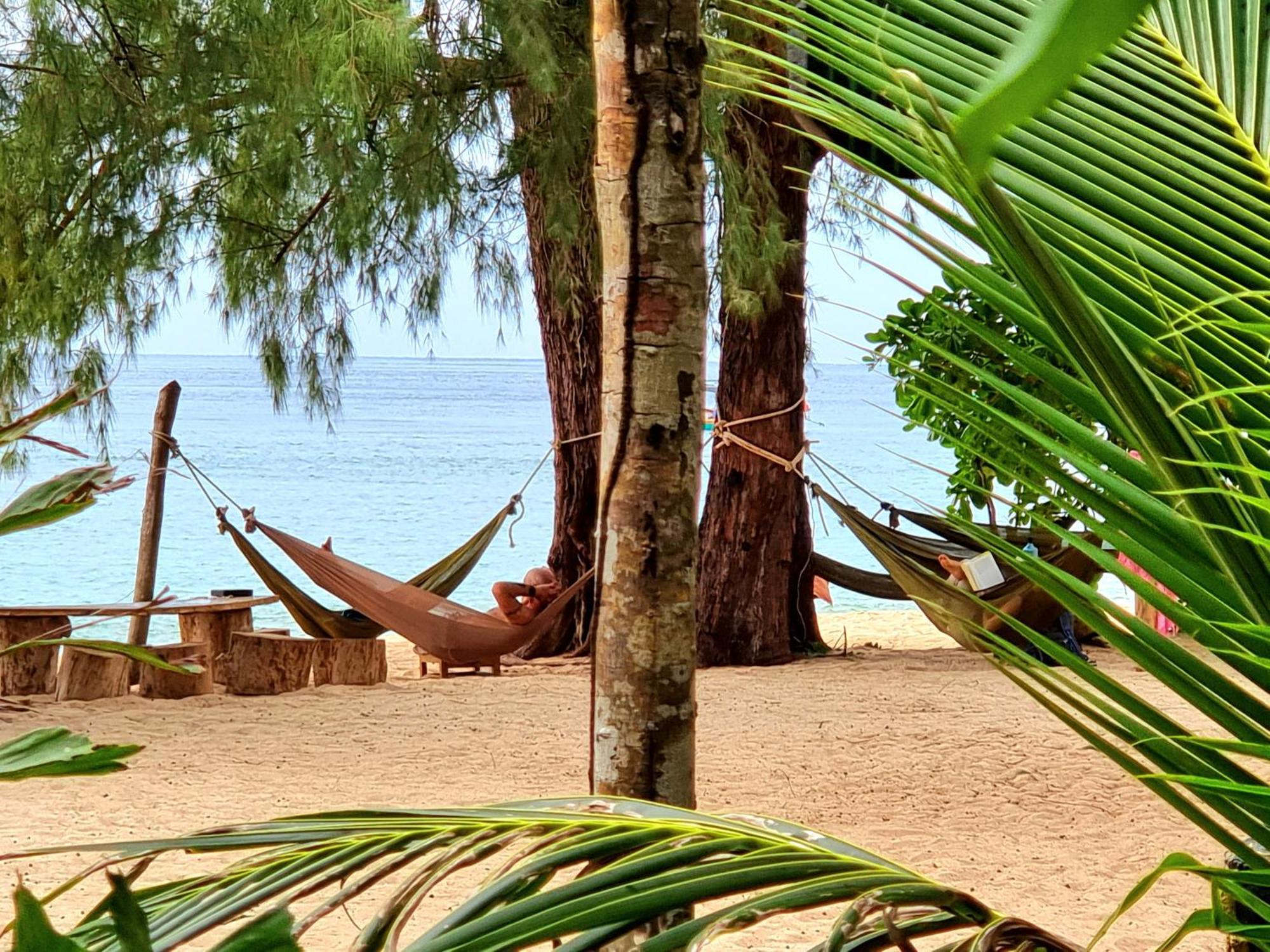 Sunboo Beach Bungalows كوه رونغ ساملوم المظهر الخارجي الصورة