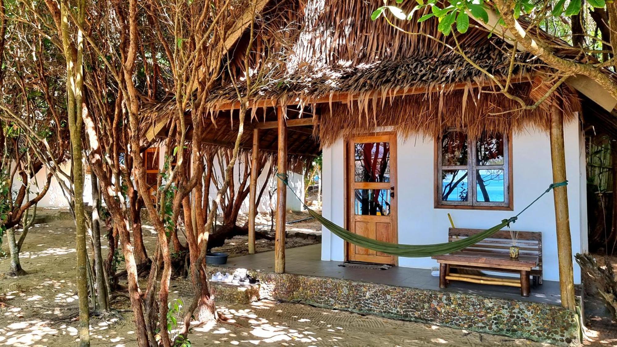 Sunboo Beach Bungalows كوه رونغ ساملوم المظهر الخارجي الصورة